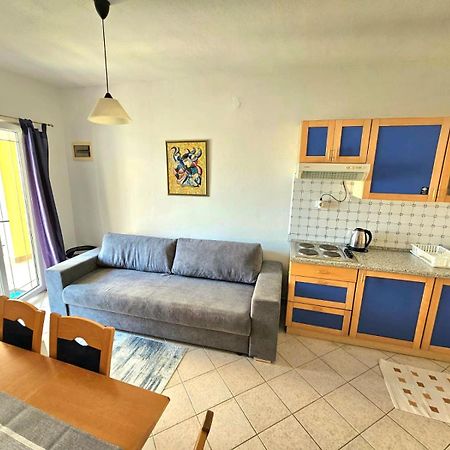 Ferienwohnung Green Garden Vodice Zimmer foto