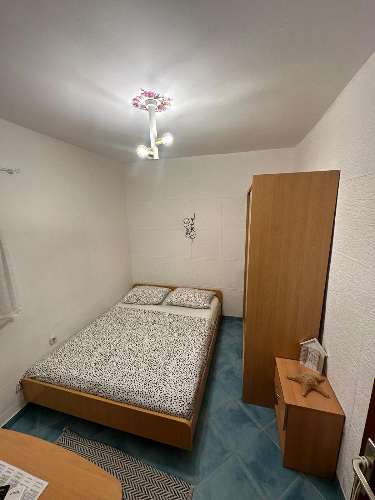 Ferienwohnung Green Garden Vodice Zimmer foto