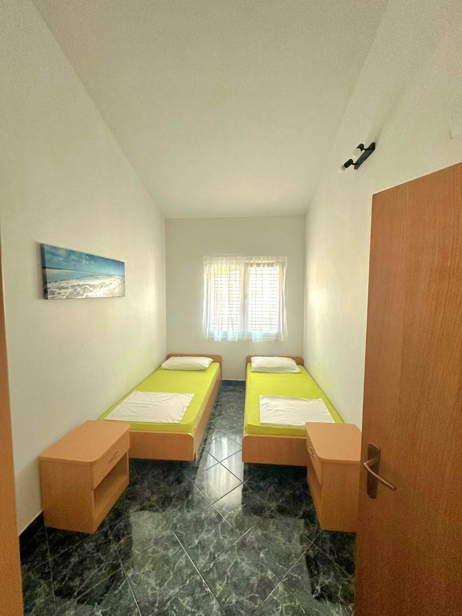 Ferienwohnung Green Garden Vodice Zimmer foto