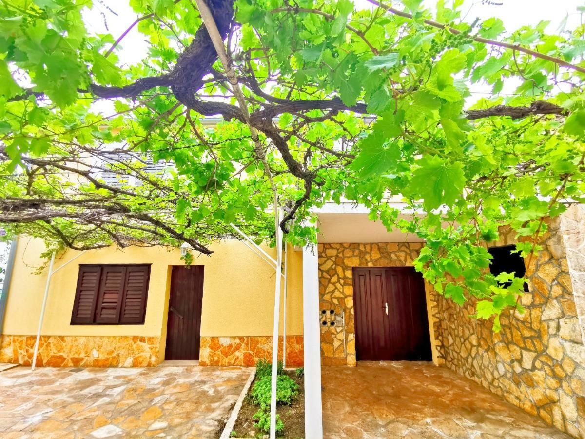 Ferienwohnung Green Garden Vodice Exterior foto