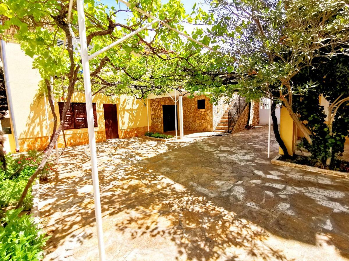 Ferienwohnung Green Garden Vodice Exterior foto