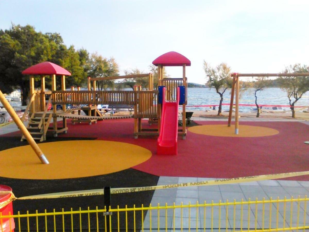 Ferienwohnung Green Garden Vodice Exterior foto