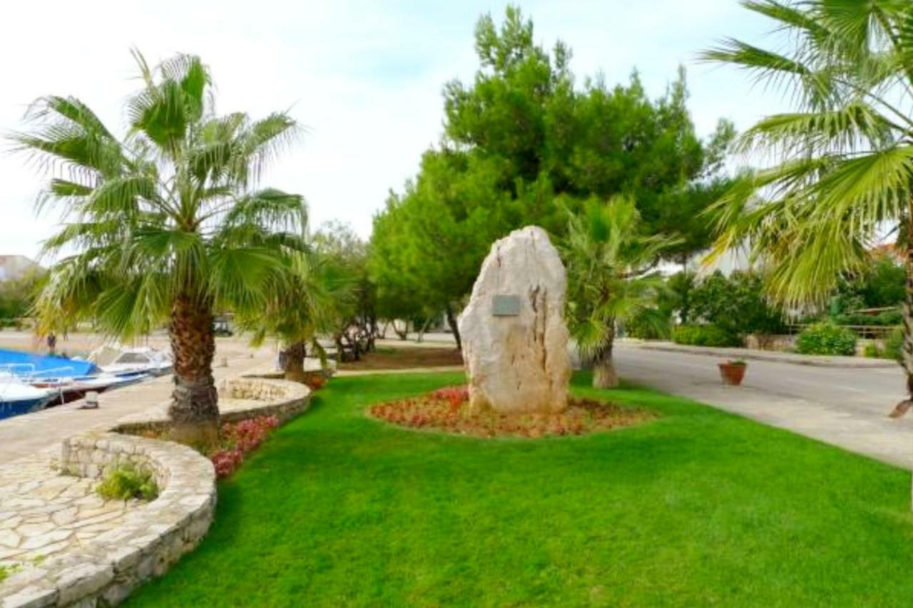 Ferienwohnung Green Garden Vodice Exterior foto